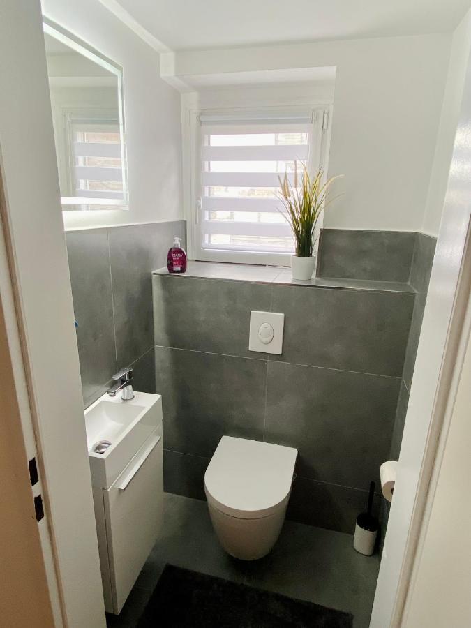 Traumhafte 115 Qm Ferienwohnung Am Steinhuder Meer, Ruhig, Komfortabel, Loggia, Parkplatz, Wifi 文斯托夫 外观 照片
