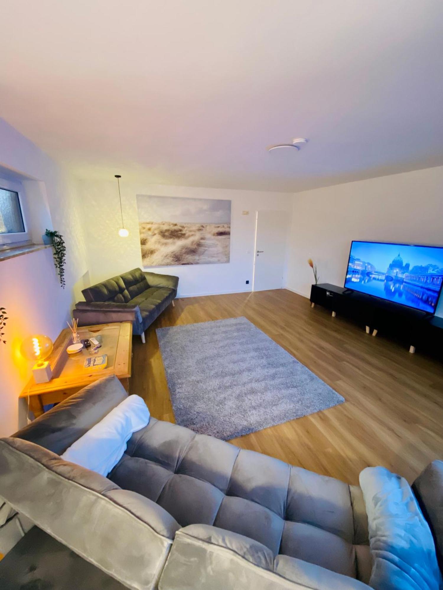 Traumhafte 115 Qm Ferienwohnung Am Steinhuder Meer, Ruhig, Komfortabel, Loggia, Parkplatz, Wifi 文斯托夫 外观 照片