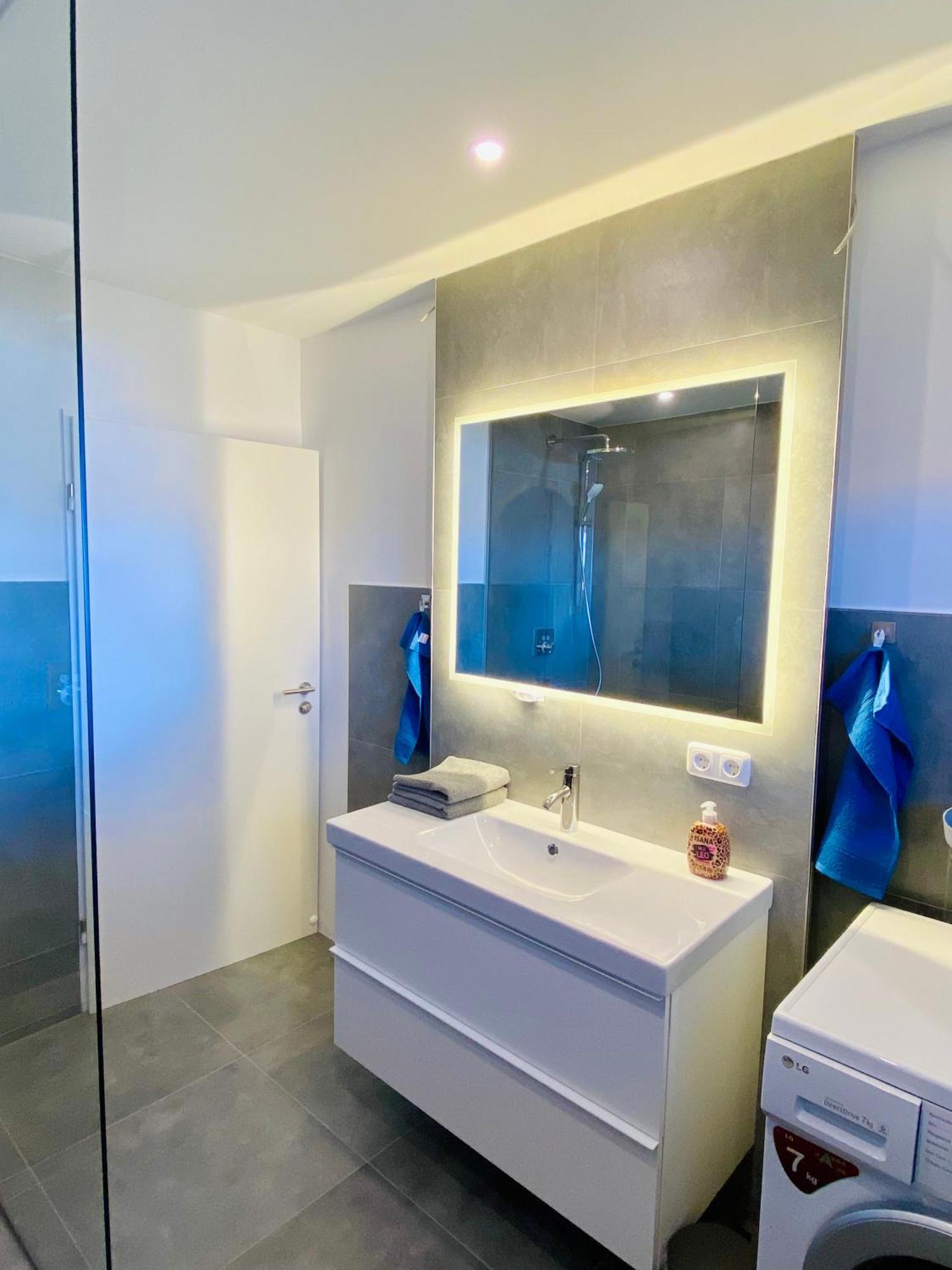 Traumhafte 115 Qm Ferienwohnung Am Steinhuder Meer, Ruhig, Komfortabel, Loggia, Parkplatz, Wifi 文斯托夫 外观 照片